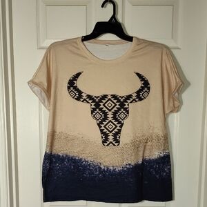 🍡 3 For $15 Tribal Bull Graphic T-Shirt Rolled Cuff Short Sleeve
